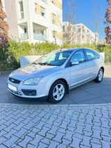 Ford Focus MK2 Ghia - HU NEU - Top Austatt... - Ford Focus aus 2006: Ghia