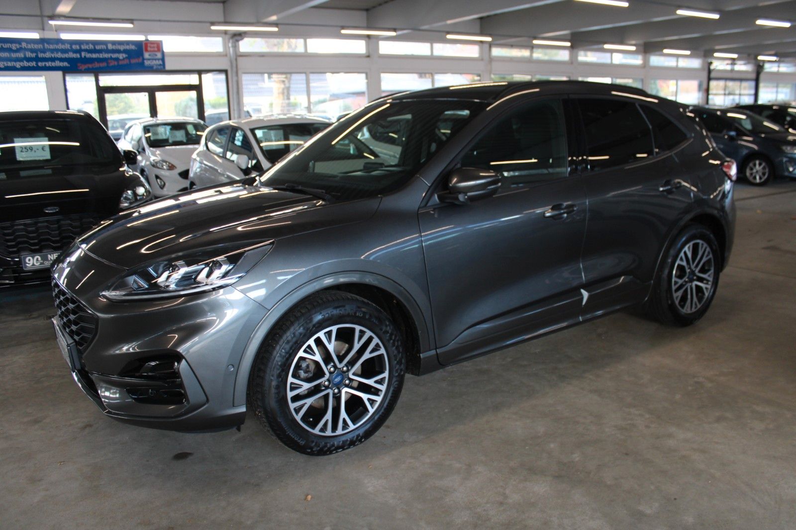 Fahrzeugabbildung Ford Kuga ST-Line X NAVI B&O 2xCAM ACC LED AHK