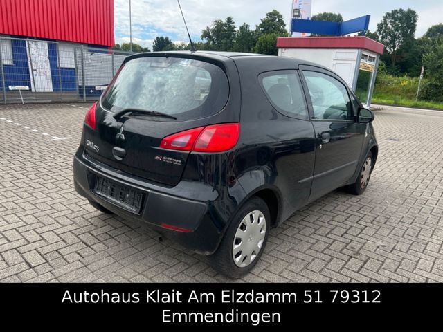 Fahrzeugabbildung Mitsubishi Colt CZ3 Lim. 3-trg. 1.1 Tüv Neu