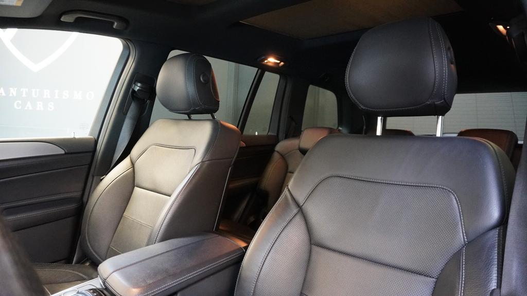 Mercedes-Benz GLS 400