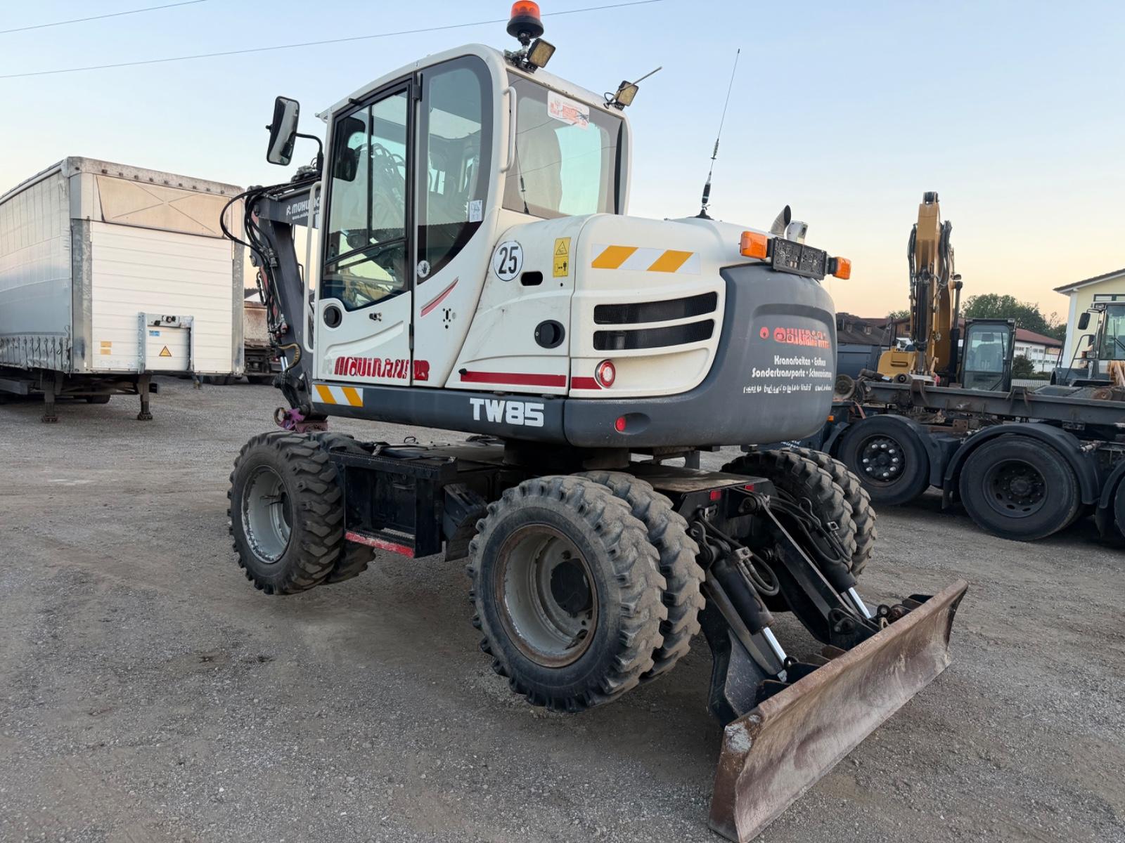 Terex TW85*Verstellausleger*KLIMA*4x4*Hammaleitung*