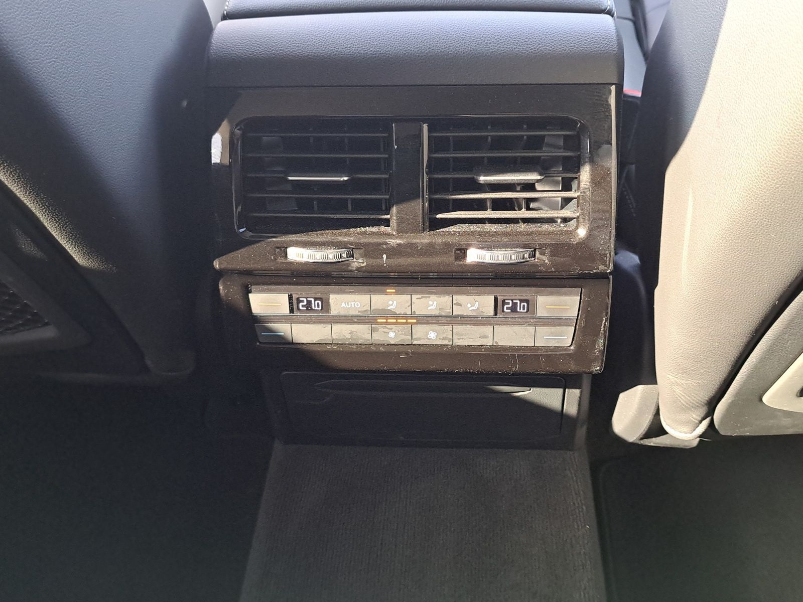 Volkswagen Touareg - Bild 15