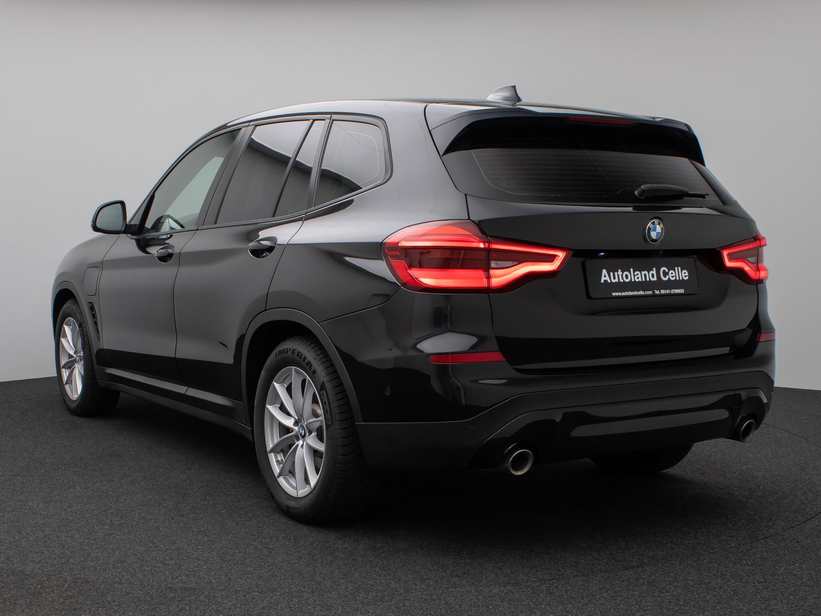 Fahrzeugabbildung BMW X3 xD30e 360° HUD DAB HiFi Leder Sport 18Zoll