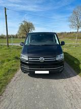 Volkswagen VW T6 Multivan 4M + SHZ + SD | Camper m. Bett - Volkswagen: Multivan Camper