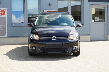 Volkswagen Touran - 3