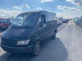 Mercedes-Benz Sprinter 208D - Mercedes-Benz Sprinter: 208d