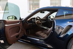 Fahrzeugabbildung Porsche 992 Turbo S *NACHTBLAU / APPROVED / VOLL*