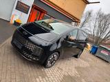 Hyundai Staria 2.2 CRDI Signature 8-Gang-A... - Hyundai STARIA von privat