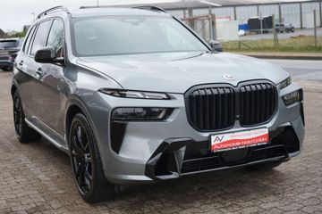 Fahrzeugabbildung BMW X7 xDrive 40 i M Sport*Bowers & Wilkins