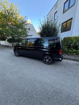 Volkswagen T5 Caravelle 4 Motion 3,5t.. - Volkswagen aus 2011: Caravelle