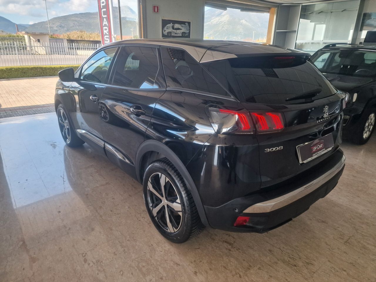 Peugeot 3008 1.5 HDi 130cv Allure EAT8 imagem 2