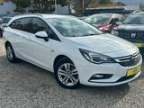 Opel Astra K*1.HD*Klimaaut.*SitzH*R-Kamera* TÜV 01/27 - Opel Astra: 2.0