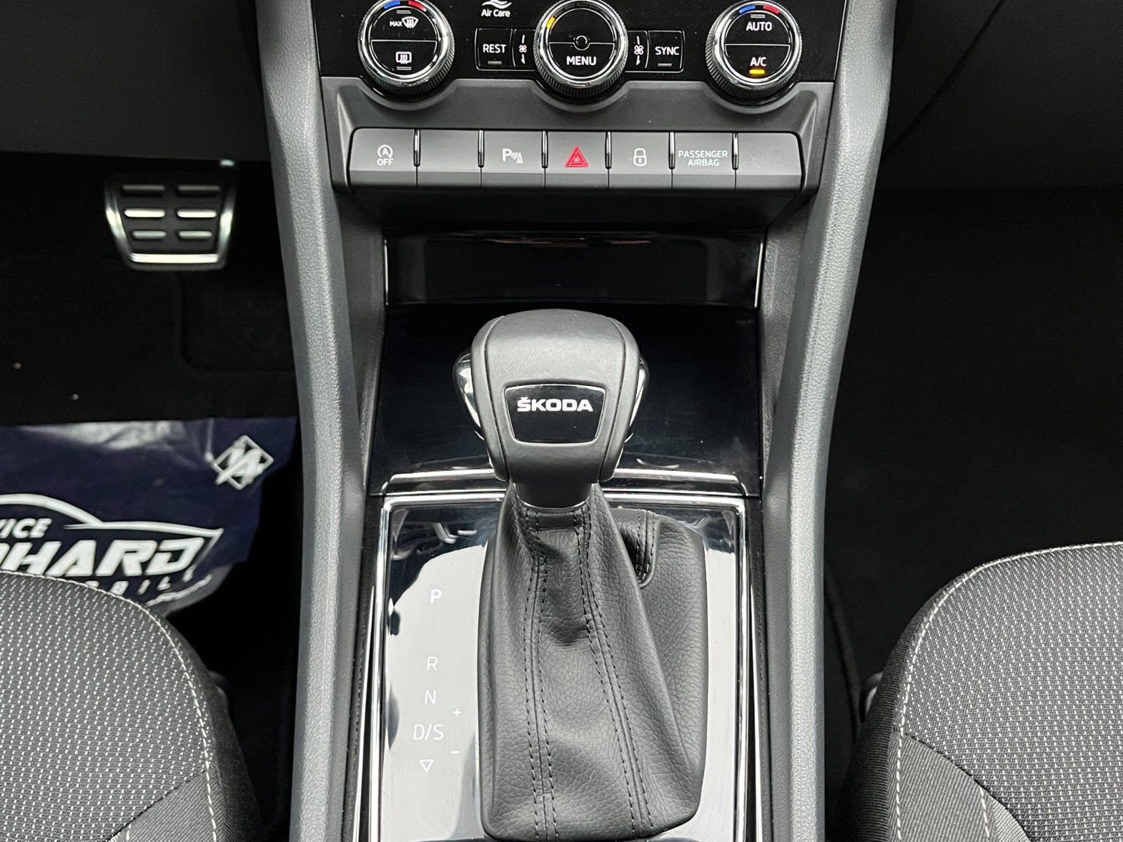 Fahrzeugabbildung SKODA Kodiaq 1.5 DSG*7-Sitze*ACC*VirtC*Matrix*Kamera**