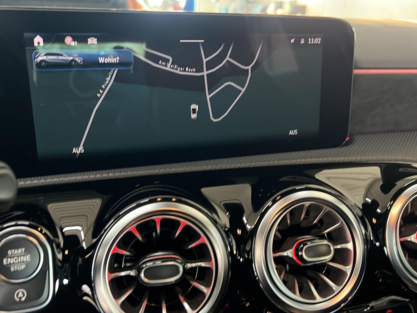 Mercedes-Benz A-Class AMG Line 7G Tronic*Navi*DAB*KeyGo*MBUX*, миниатюра 13