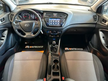 MYAUTOCENTER – Gebraucht- und Jahreswagen mit Werkstattservice in Pfaffenhofen Hyundai i20 *TÜV:828*KLIMA*TEMPO*CARPLAY*PDC*CAM*