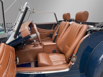 Morgan Plus 4 Roadster 2.0*Leder Sports Blue*mtl. 399€*
