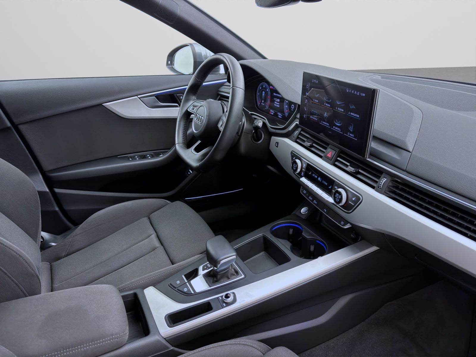 Audi A4 - Bild 18