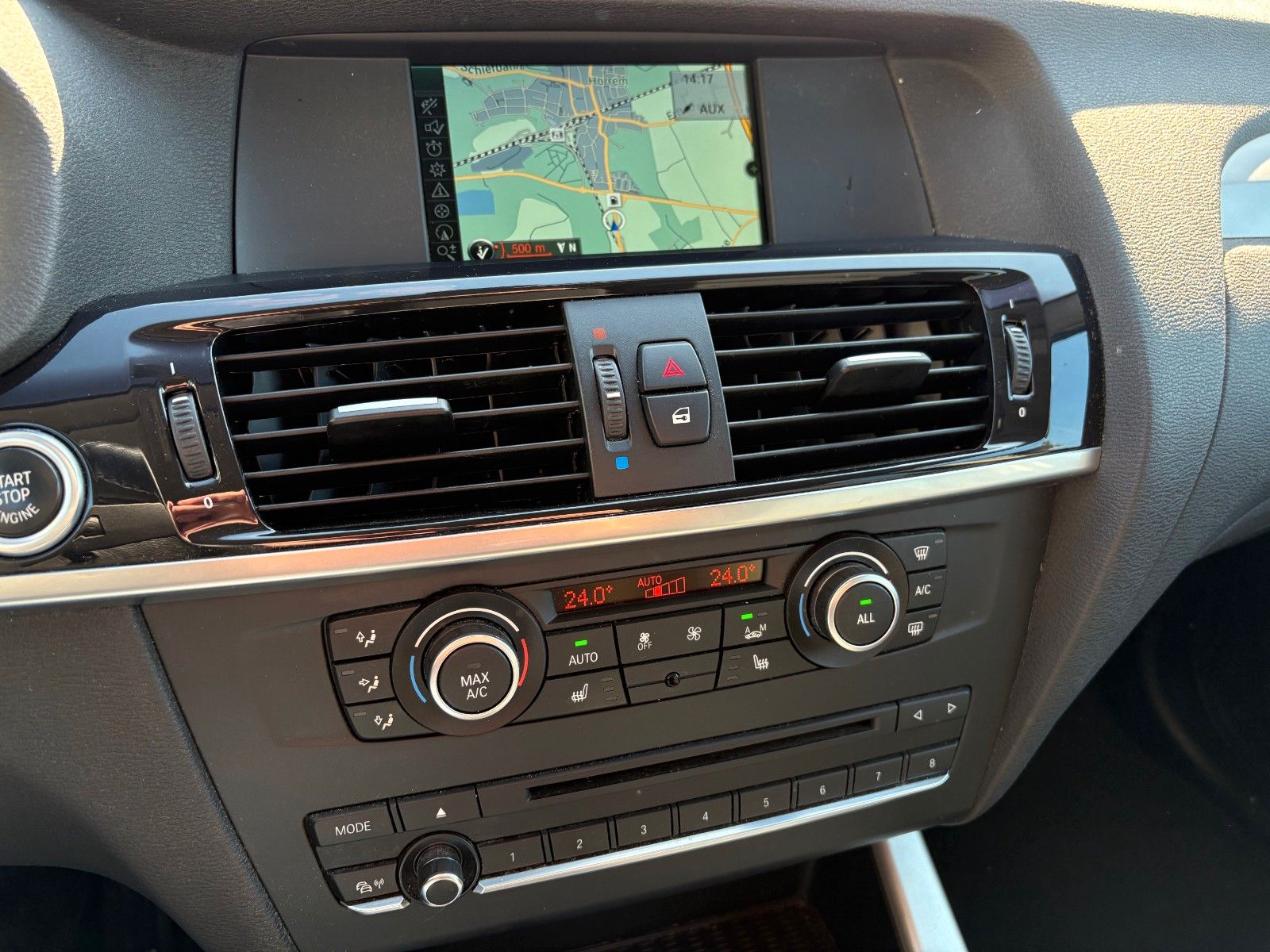 Fahrzeugabbildung BMW X3 xDrive20d Aut. Navi Xenon SPORTSITZE Leder PD