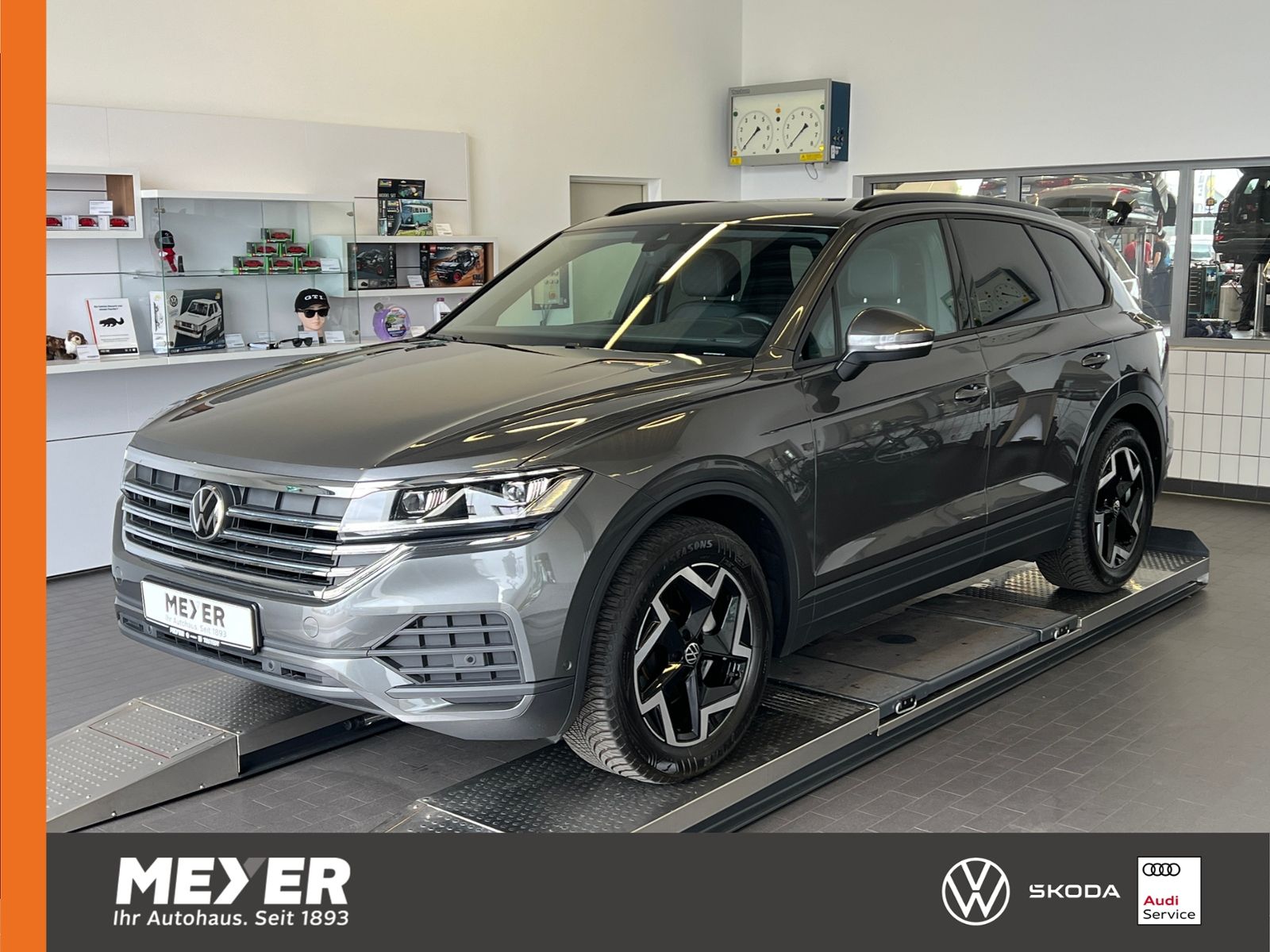 Volkswagen Touareg 3.0 TDI 4MOTION *AHK, Luft, Leder, ACC,