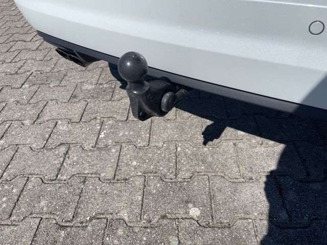 Touran Highline 2.0 TDI DSG 7-Sitzer