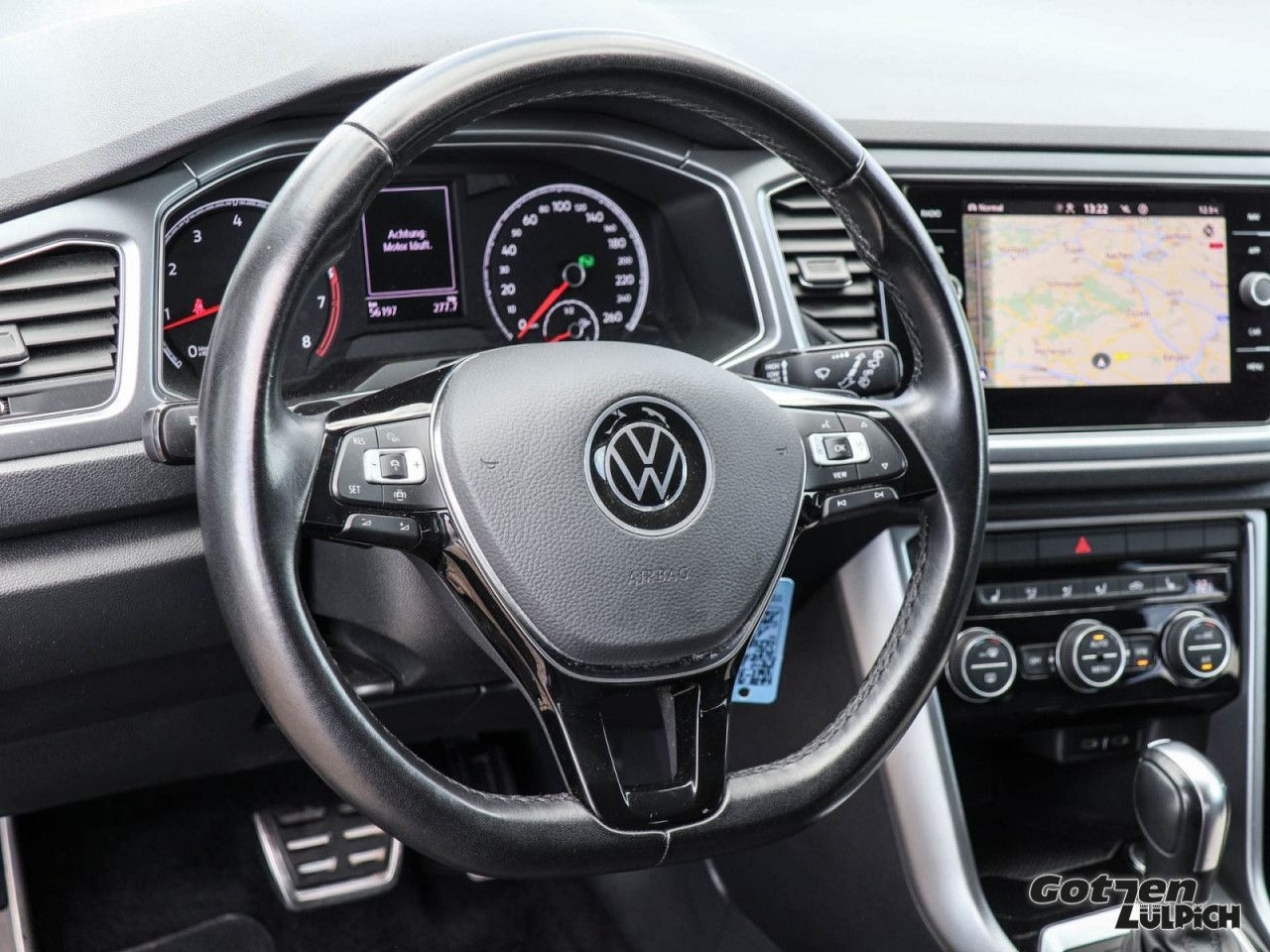 Fahrzeugabbildung Volkswagen T-Roc Style Active 1,5TSI DSG Navi AHK ACC PDC