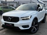 Volvo XC40 T4 R Design Sport-Paket/VIRT/KAMERA/H&K/ - Volvo: Sport