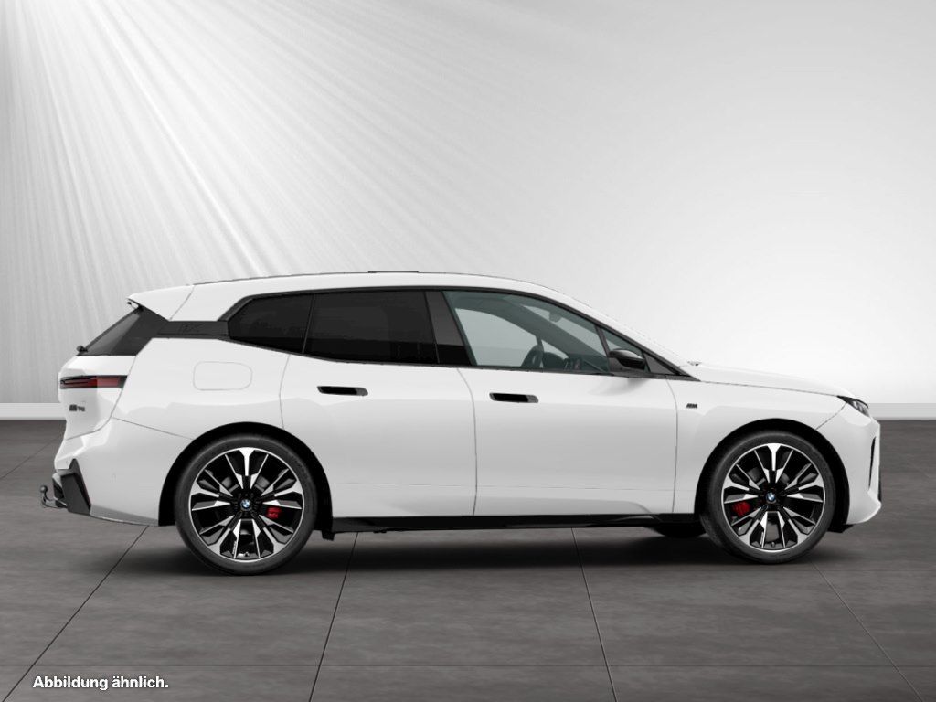 BMW iX - Bild 10