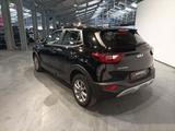 Kia Stonic 1.2 Edition 7 ParkPilot|Sitzheiz.|App - gebrauchte Kia Stonic aus dem Jahr 2022