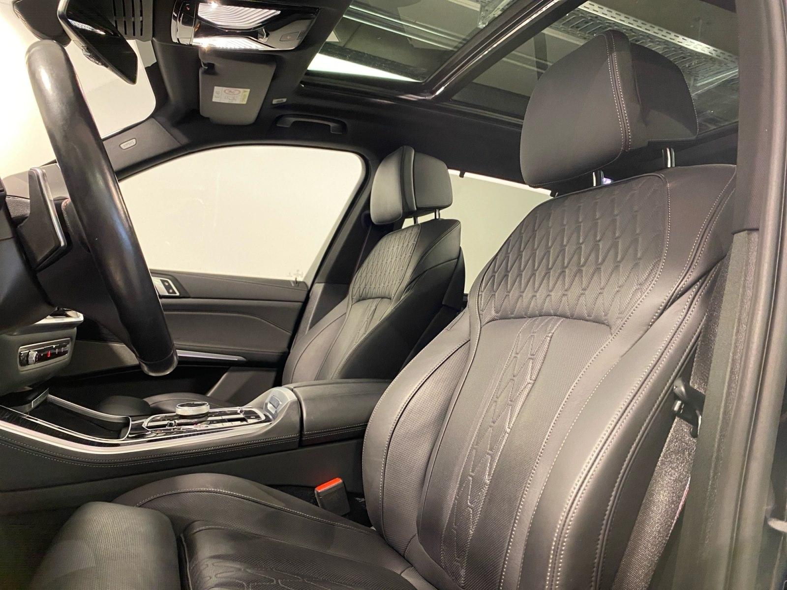 BMW X5 M60i xDrive M Sport Standheizung Massage AHK