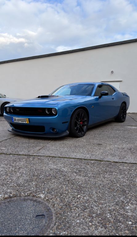 Image of Dodge Challenger