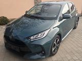 Toyota Yaris Hybrid Style 1.5 116PS CVT*NAV*KAM*LED*PDC - Toyota Yaris: Grün