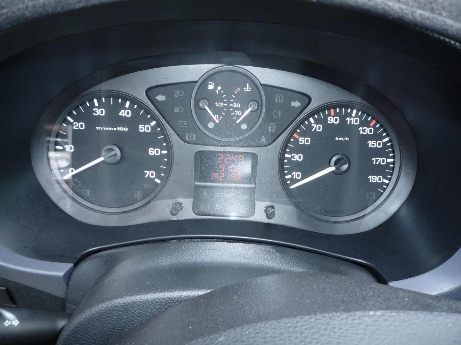 Peugeot Partner L1 Komfort/Klima/Regal/142.000km