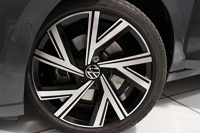 Golf VIII 2.0 TSI DSG Style LED Plus KAMERA NAVI