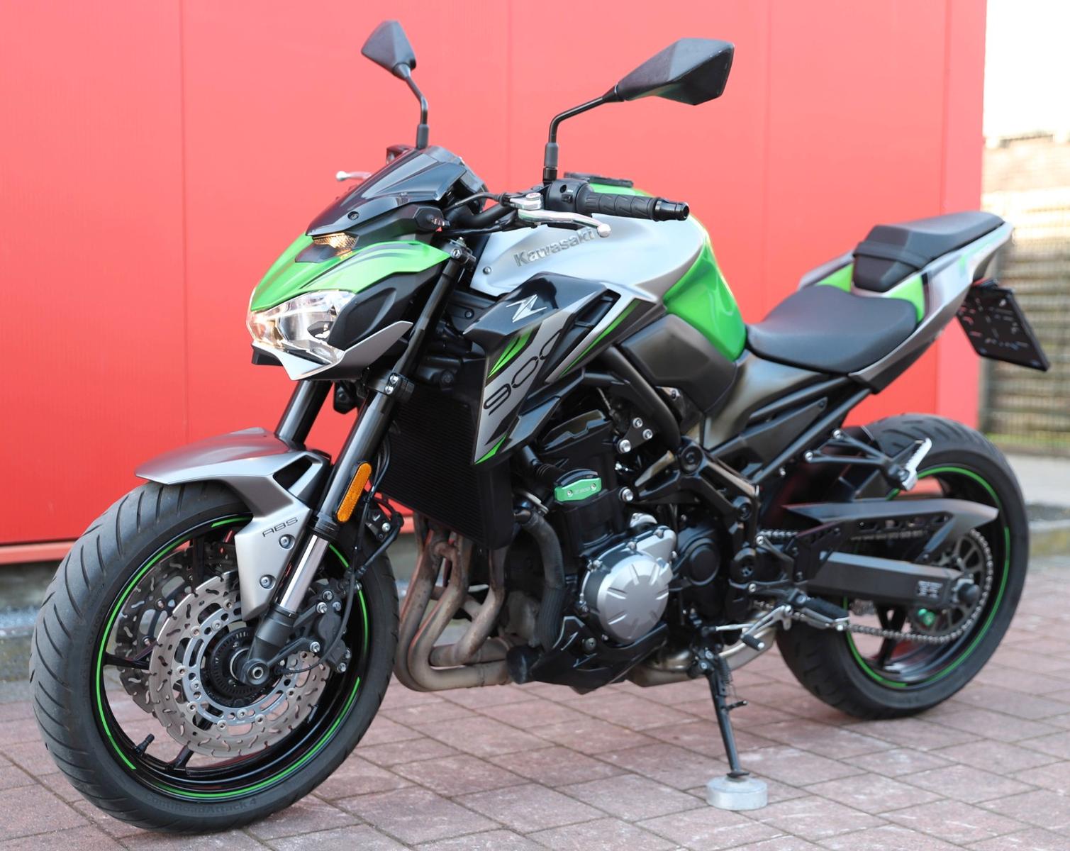 Kawasaki Z900 LED-Blinker Sturzpads ABS