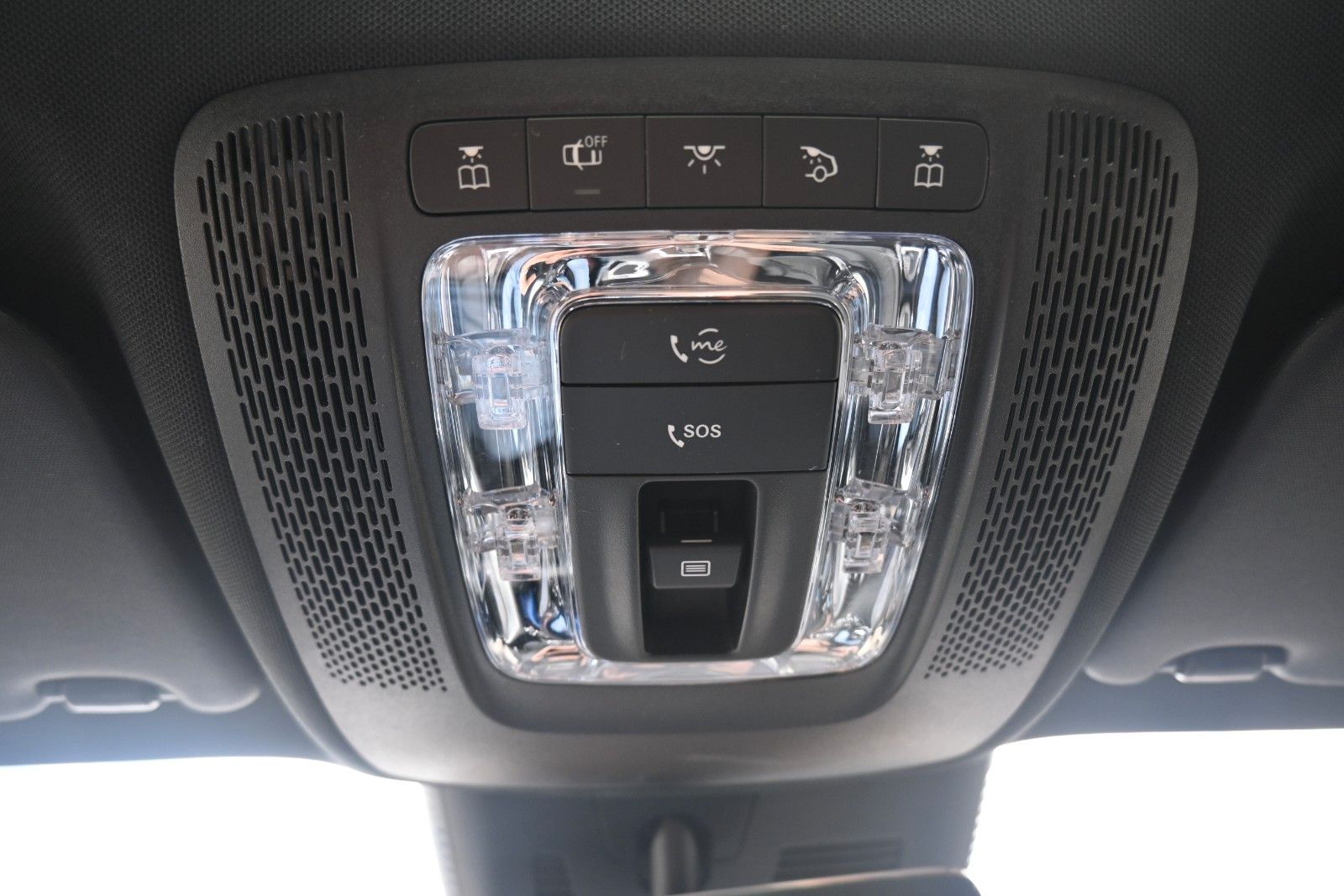 Fahrzeugabbildung Mercedes-Benz GLA 200 DKG Progressive*PANO*CAM*Totw.*AHK