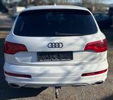 Audi Q7 3.0 TDI quattro*PDC*AHK*XENON*STEUERKETTE NEU - Audi Q7 aus 2012