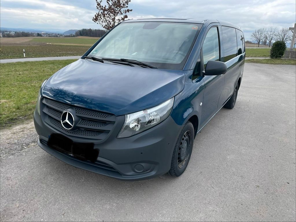 Image of Mercedes-Benz Vito