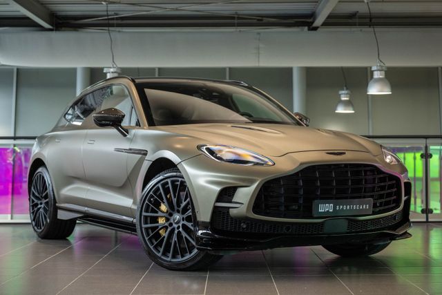 ASTON MARTIN DBX