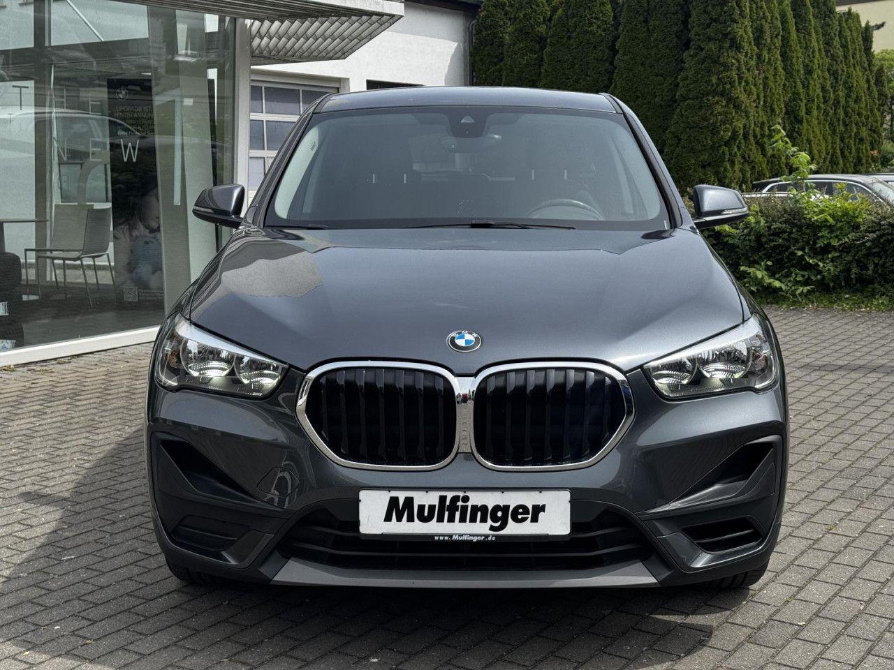 BMW X1 sDrive20i Navi DAB Rückfahrkam