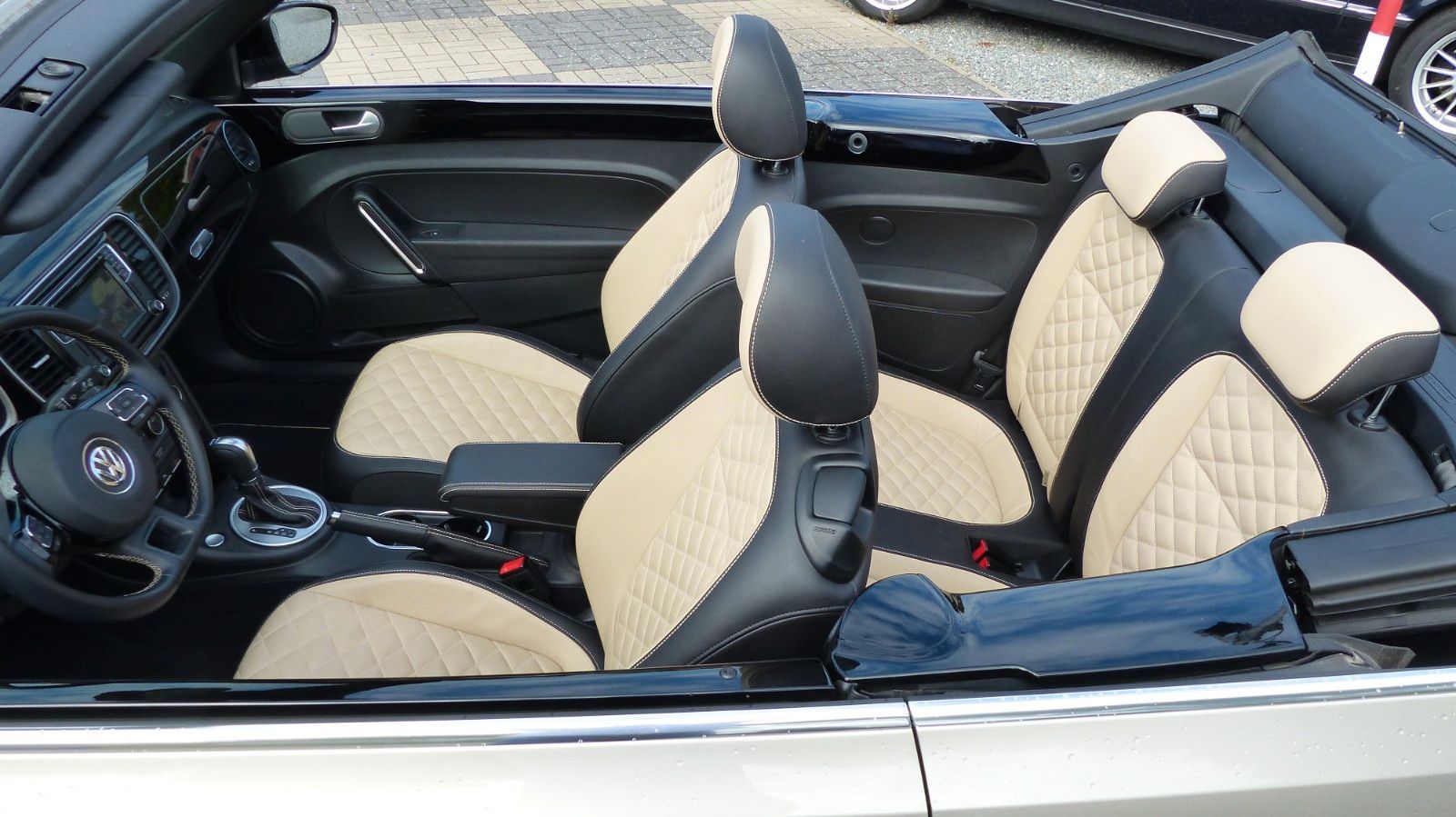 Volkswagen Beetle Cabriolet Exclusive Sport DSG wenig KM foto 9