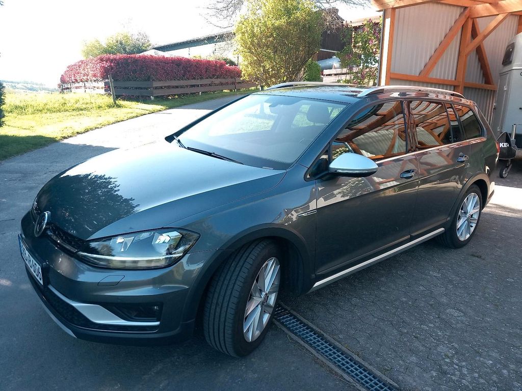Image of Volkswagen Golf