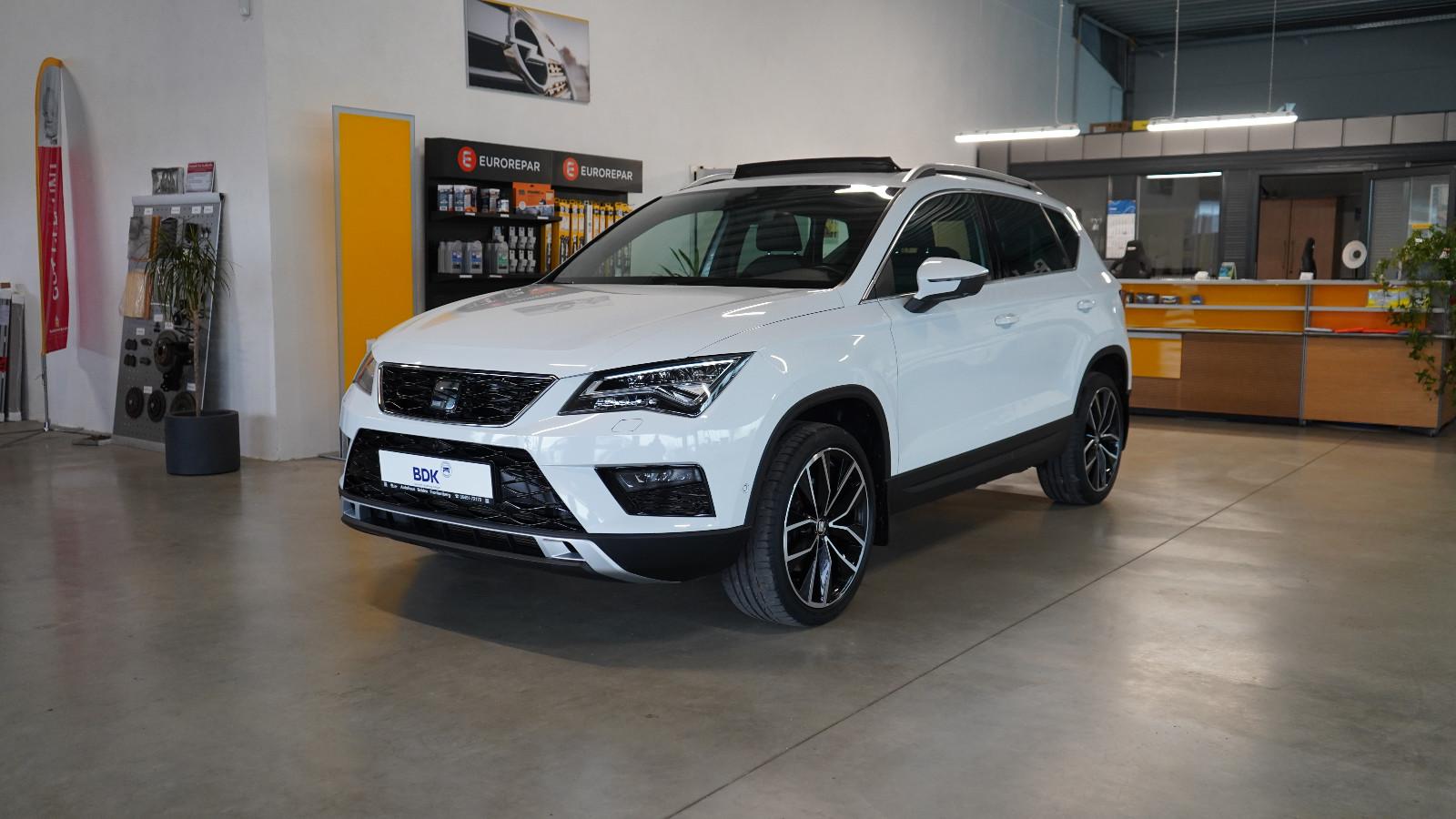 Seat Ateca Xcellence - AHK/360° Kam/ACC/Pano/8-fach