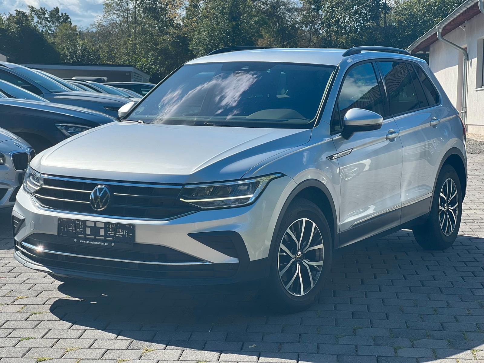 Volkswagen Tiguan 2.0 TDI Life DSG SHZ NAVI LED