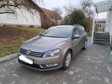 Volkswagen VW Passat Kombi Limousine - Volkswagen Passat aus 2011: Kombi