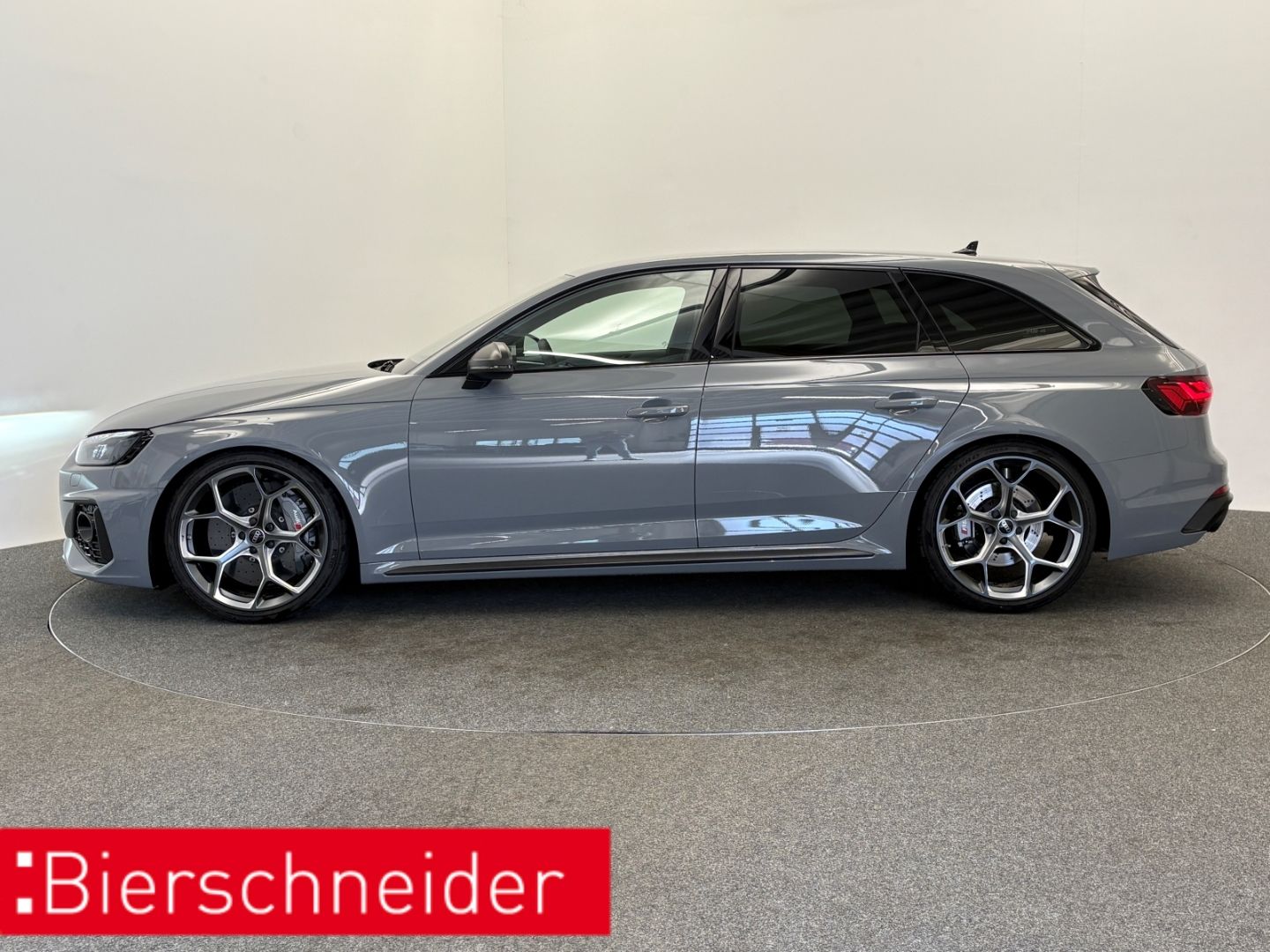 Audi RS4 - Bild 4