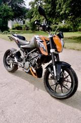 KTM DUKE 125 GEPFLEGT - TÜV NEU - TOP ZUSTAND !  - NAKED BIKE VON 81 BIS 125 CCM