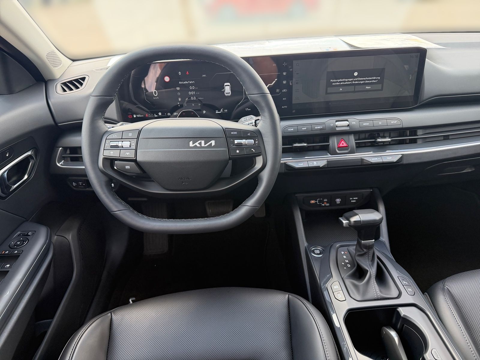 Fahrzeugabbildung Kia K4 1.6T 150 DCT VIS KOM+