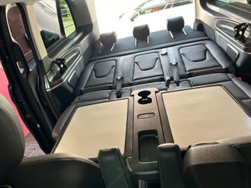 ad photo