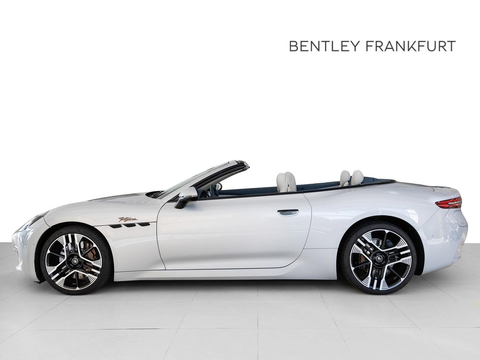 Maserati GranCabrio Folgore von BENTLEY FRANKFURT Navi imagem 3