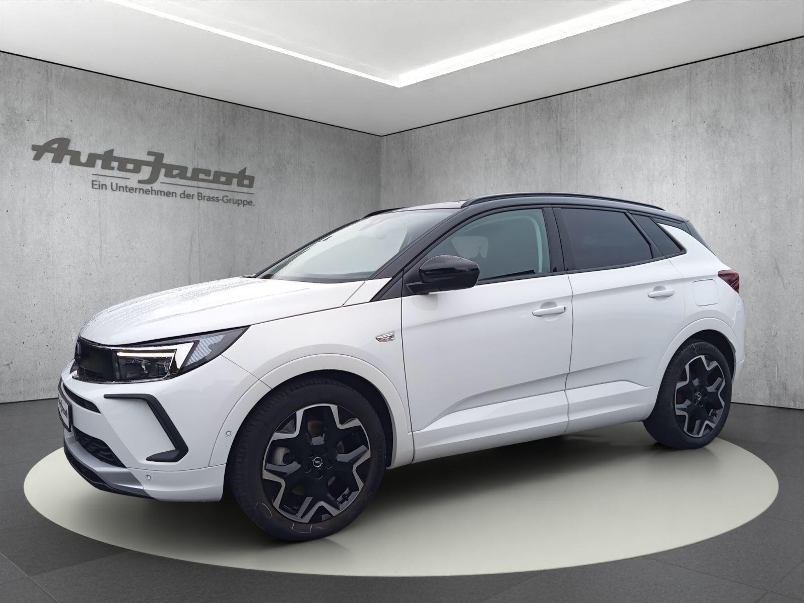 Opel Grandland Ultimate Plug-In-Hybrid4 Allradantrieb
